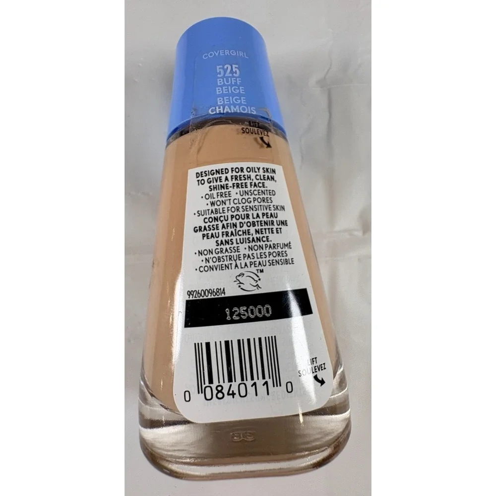 Covergirl Clean Matte Liquid Foundation Buff Beige #525 1 Fl Oz New‎ Sealed